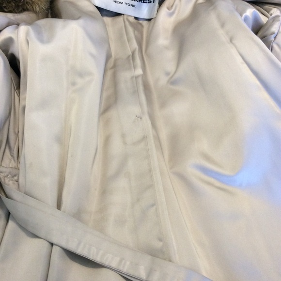 Coyote Fur - Full Length Coat - Picture 15 of 16